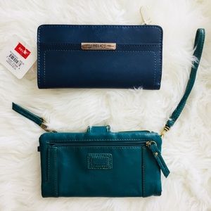 Relic Teal Peacock Blue Wristlet/Clutch
